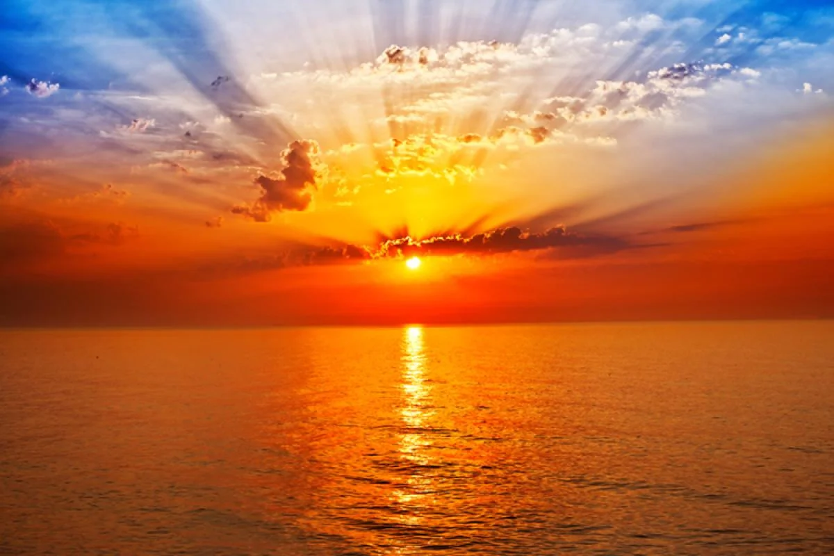 Ánh nắng – nguồn năng lượng tự nhiên và thử thách cho làn da